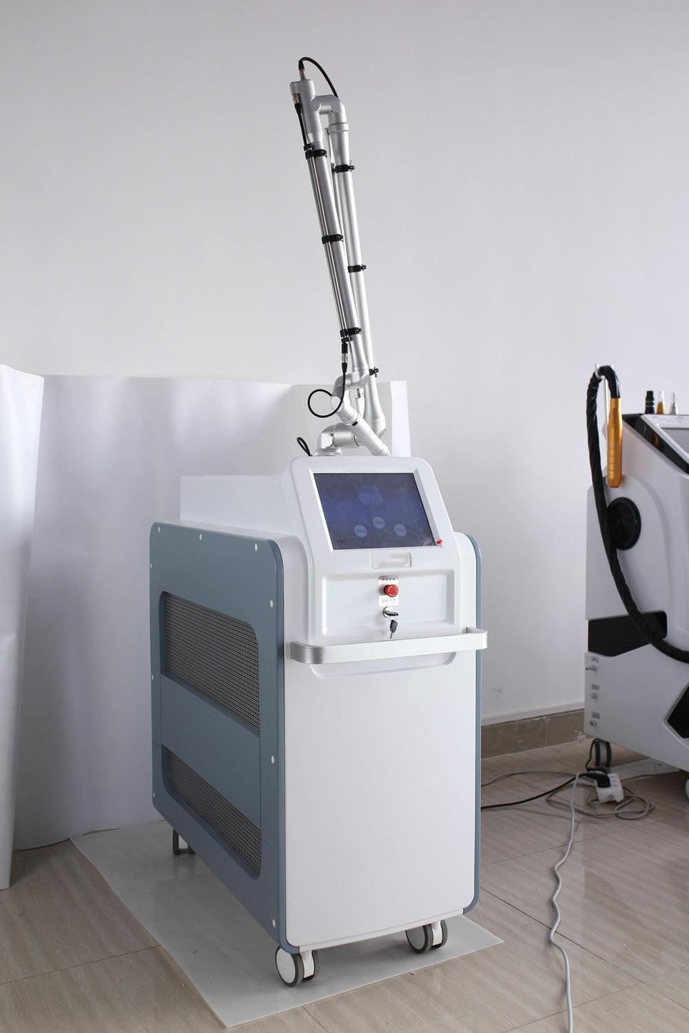 Factory Price Pico Laser Picosecond Removal Tatoo Q Switched Nd Yag Picosecond Laser Tattoo Removal Machine Picosecond Laser - AOMIDY